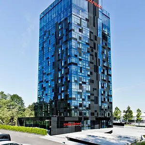 Otel Cool Mama